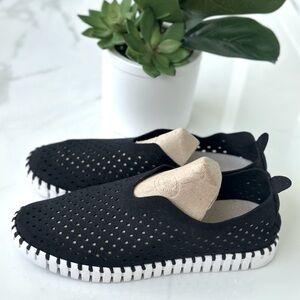 ILSE JACOBSON - Perforated Scalloped Suede Tulip Flats - Black size 10 (40)